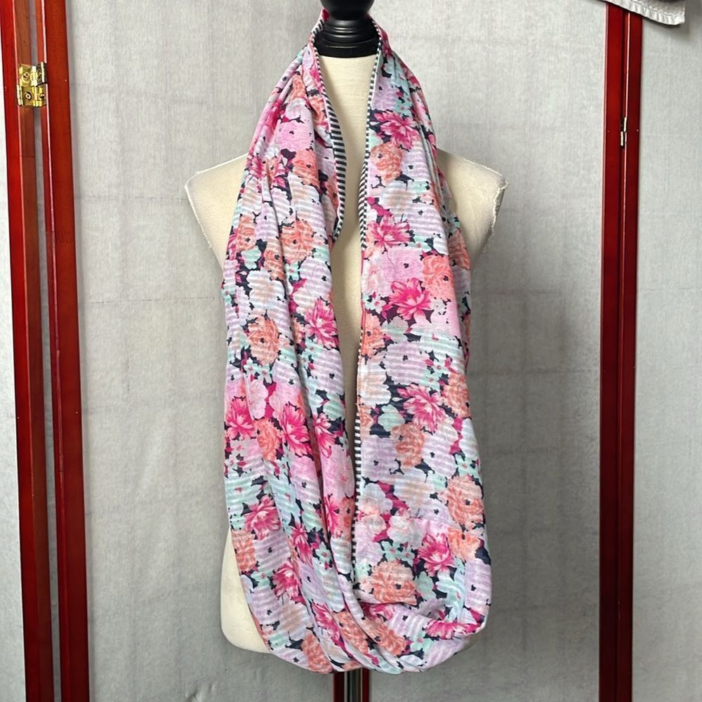 Infinity Scarf Floral Striped Lightweight Pink & Multicolored (One Size) - Picture 10 of 11